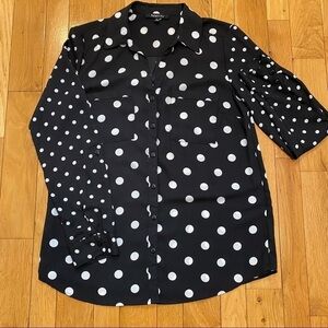 Relativity Women’s Polka Dot Sheer Blouse. Size Small. Black